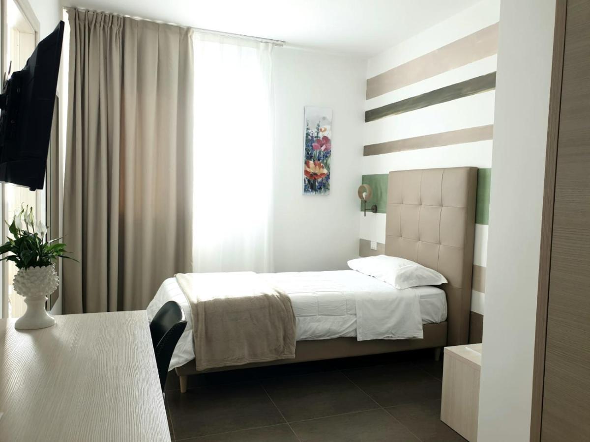 Hotel Grel Chiaramonte Gulfi Exterior foto